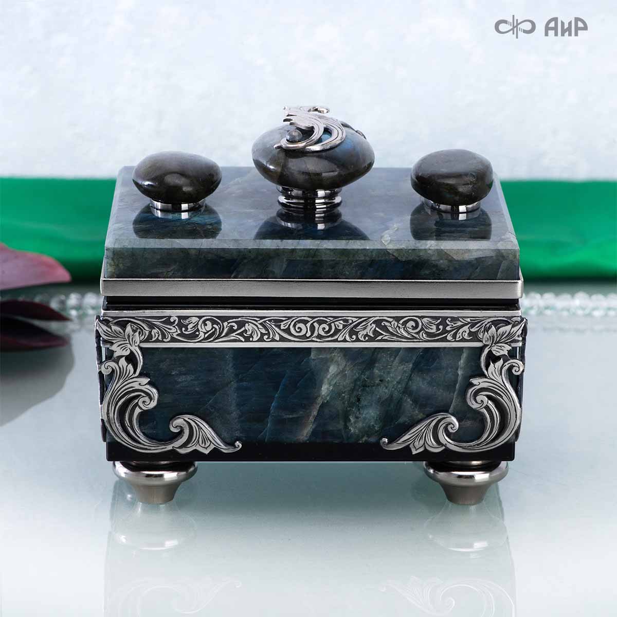 Шкатулка из лабрадорита Светлячки, Артикул: 39206 - Компания «АиР»