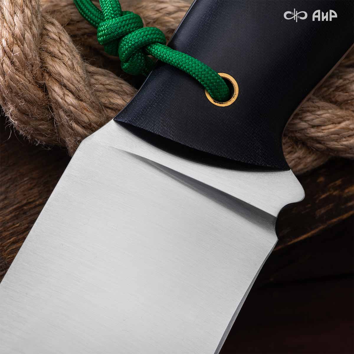 Уралмаш тесак (текстолит, паракорд с темлячным узлом, кастомная заточка) - Компания «АиР»