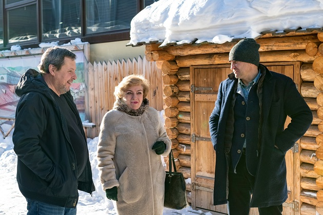 Предприятие «АиР» посетила Татьяна Владимировна Чистоногова, хранитель фонда русского холодного оружия и оборонительного доспеха.  - Промышленное клинковое производство. Компания «АиР»