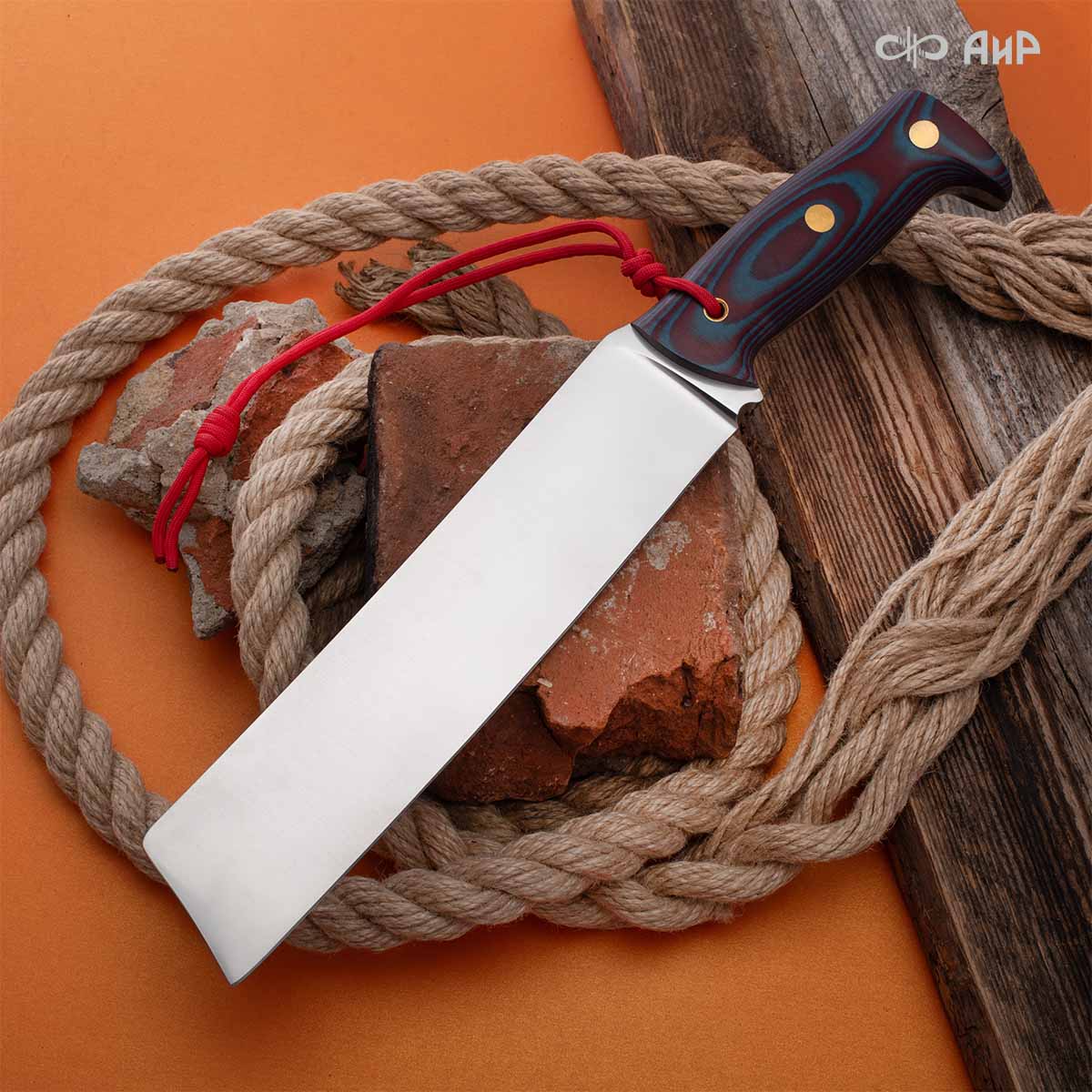 Уралмаш тесак (микарта красно-синяя, паракорд с темлячным узлом, кастомная заточка) - Компания «АиР»