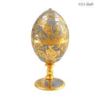 Яйцо сувенирное Любование сакурой с красным корундом, Артикул: 11559
