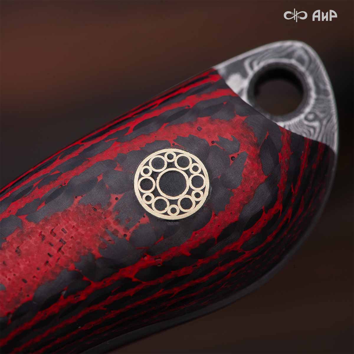 Шейный (карбон зебра красный, мозаичные пины) дамасская сталь ZDI-1016 - Компания «АиР»