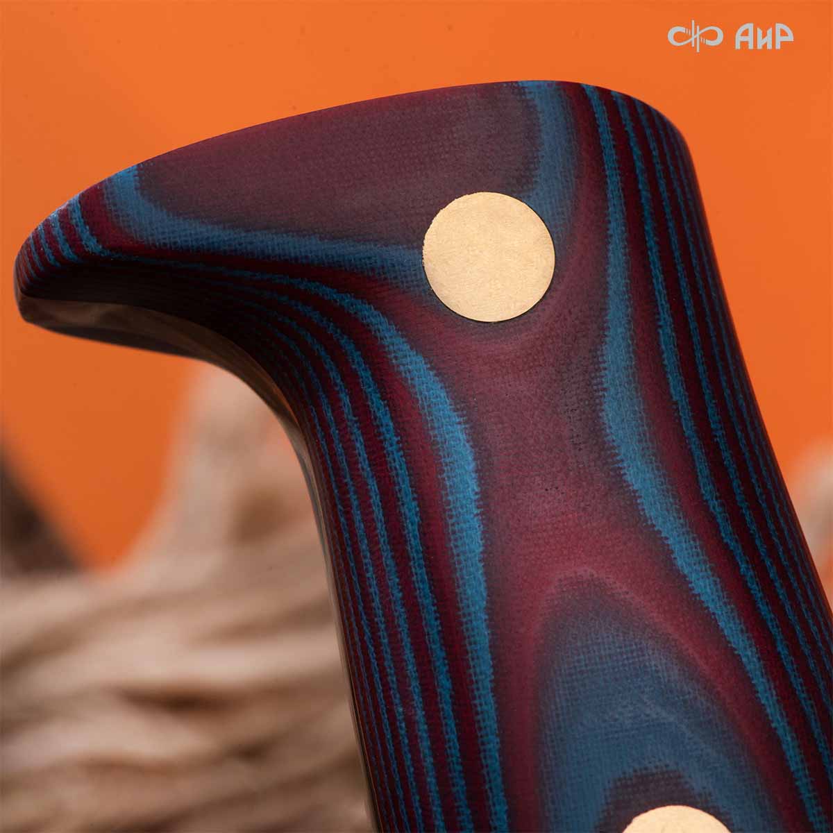 Уралмаш тесак (микарта красно-синяя, паракорд с темлячным узлом, кастомная заточка) - Компания «АиР»