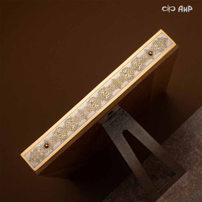 Икона в окладе Казанская Божья Матерь, Артикул: 38926 - Компания «АиР»