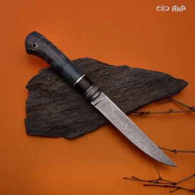 Нож Финка-5, стабилизированная карельская береза лазурная, стабилизированный граб, авторские ножны, Артикул: 38884 - Компания «АиР»