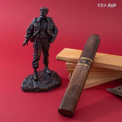  Нож Сигара (ореховый кап, золото, черный никель), дамасская сталь ZDI-1016 - Компания «АиР»