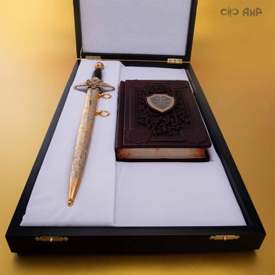 Набор с генеральским кортиком Наука побеждать, Артикул: 39175 - Компания «АиР»