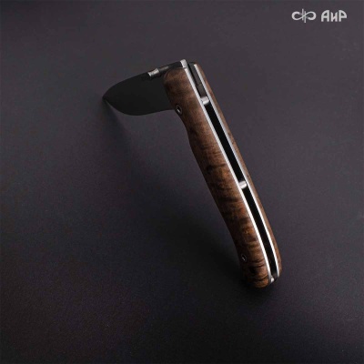 Складной (стабилизированная карельская береза коричневая) дамасская сталь ZDI-1016 - Компания «АиР»