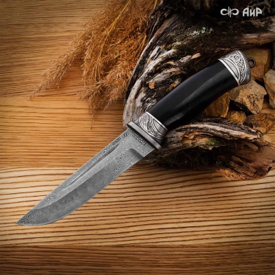  Нож Бекас с сюжетом Медведь и волк рычат, комбинированные ножны, Артикул: 38392 - Компания «АиР»