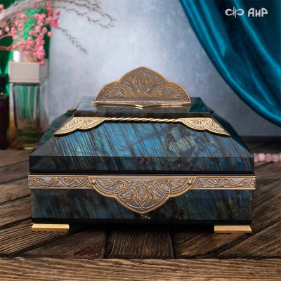 Шкатулка из лабрадорита Таинственная ночь, Артикул: 39158 - Компания «АиР»