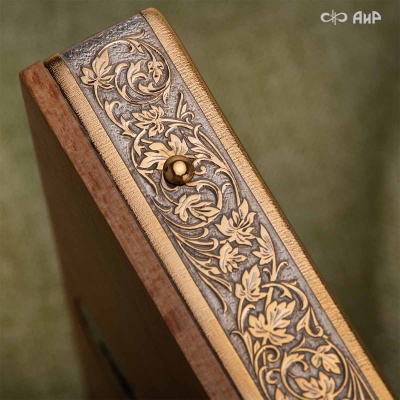 Икона в окладе Святитель Николай Чудотворец, Артикул: 39139 - Компания «АиР»