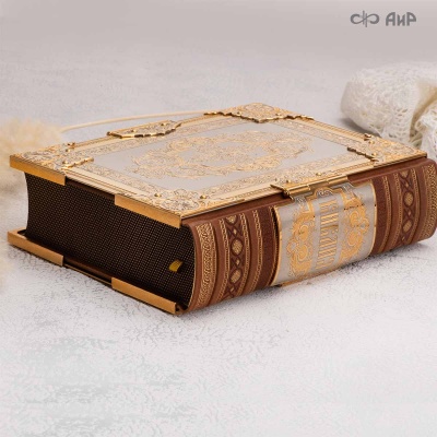 Библия в окладе, Артикул: 38900  - Компания «АиР»