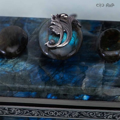 Шкатулка из лабрадорита Светлячки, Артикул: 39206 - Компания «АиР»