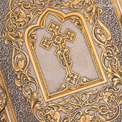 Святое Евангелие в красках Палеха, в окладе, Артикул: 38716 - Компания «АиР»