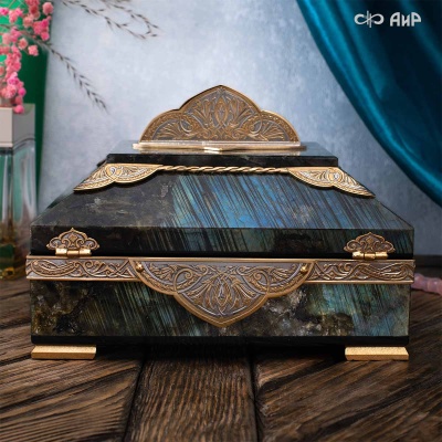 Шкатулка из лабрадорита Таинственная ночь, Артикул: 39158, Под заказ - Компания «АиР»